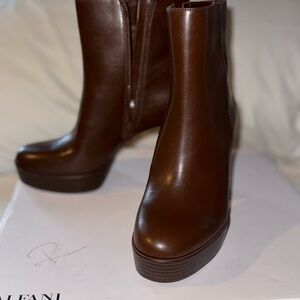 Alfani Brown Heeled Boots with Platform and Zipper